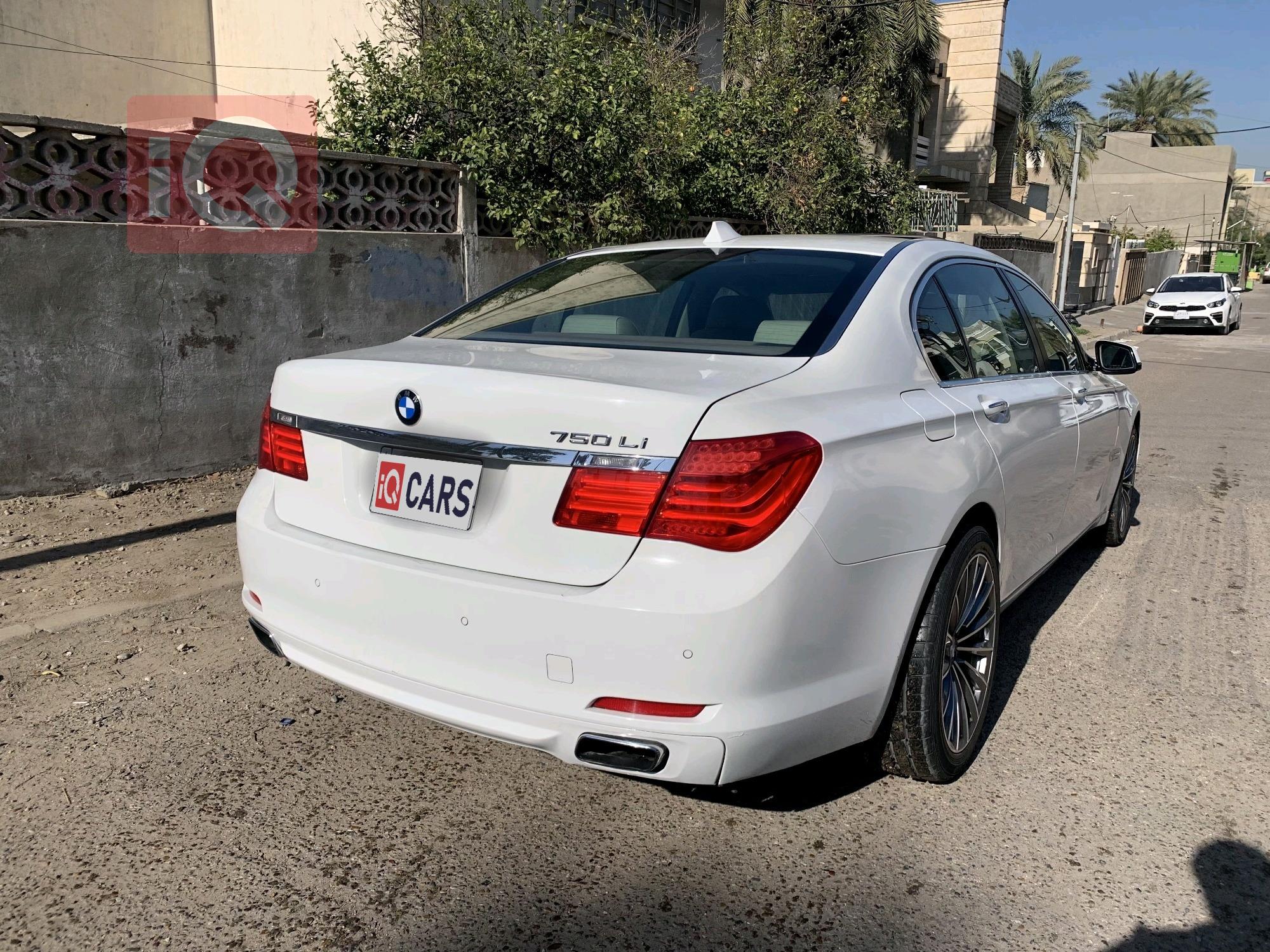 بي ام دبليو الفئة 7